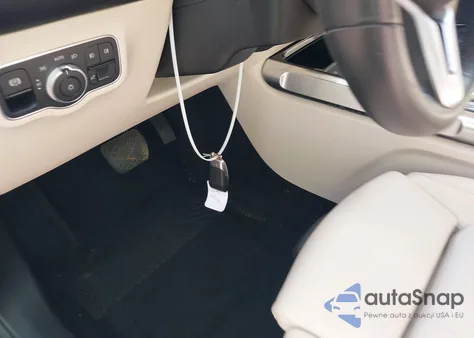 2020 Mercedes-Benz Glb 250 z USA, uszkodzony, nr VIN W1N4M4GB7LW022768